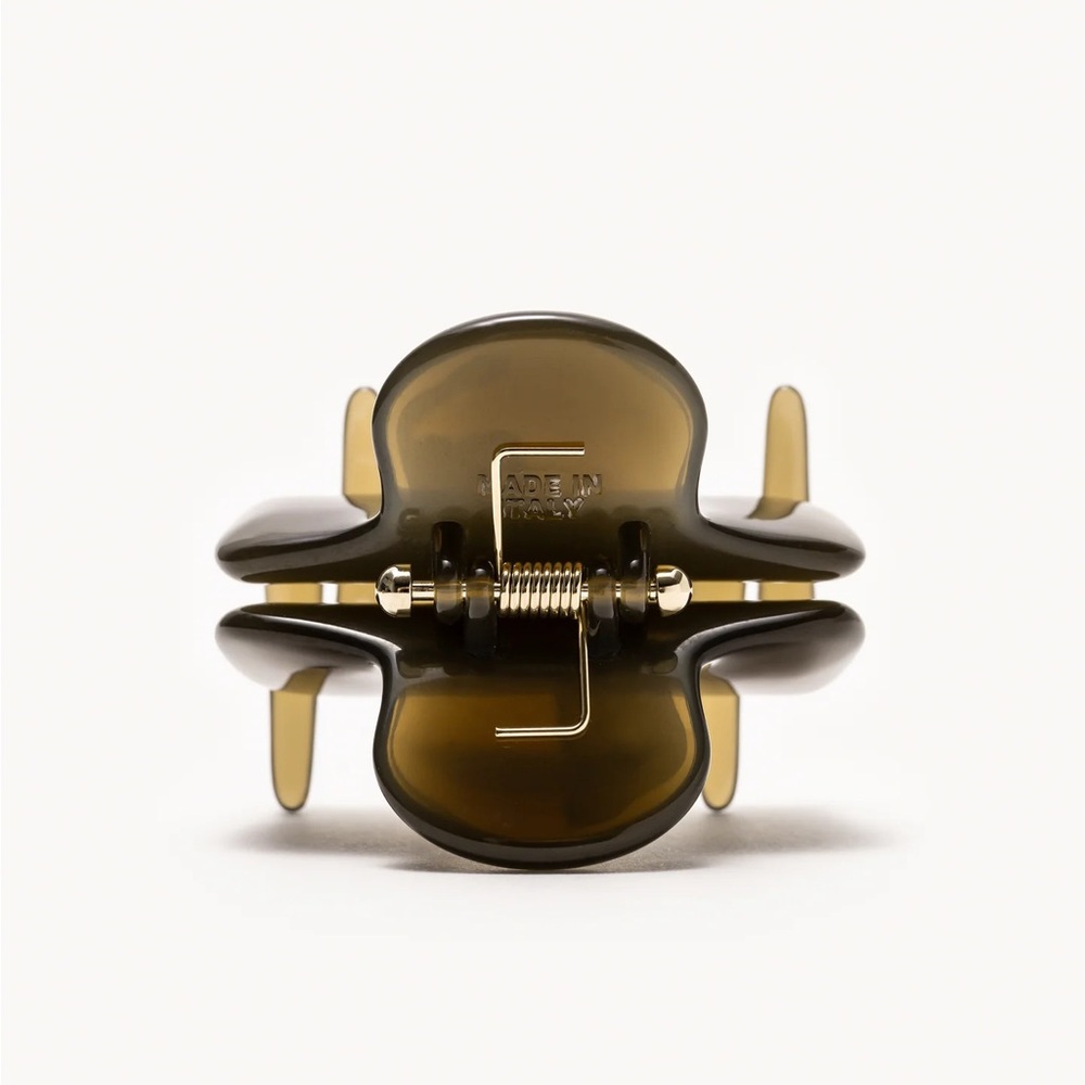 Undo Hairware No. 5 Olive Claw Clip - Picture 3 of 5